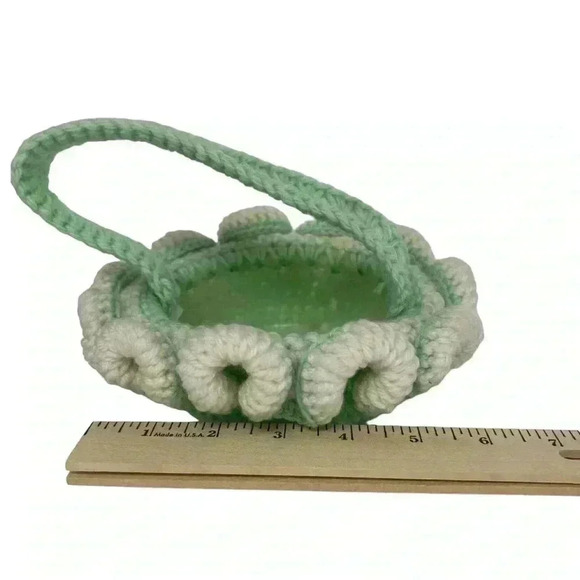 VINTAGE CROCHETED PERFECT EASTER BUNDLE BASKET EGG CHICK TWO BUNNIES HANDMADE - Picture 11 of 16